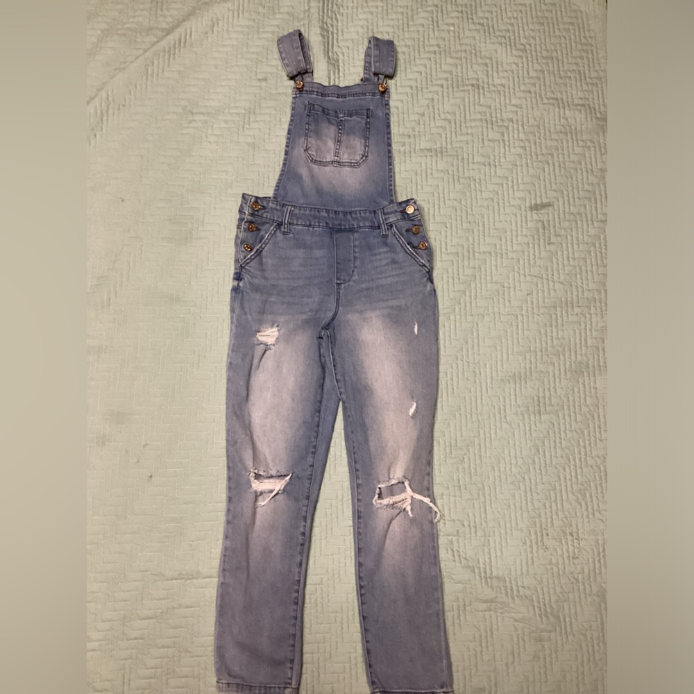 Ladies Celebrity Pink Overalls Size 3/26 Stinky Leg Distressed Style